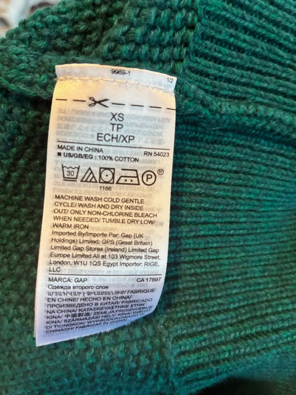 GAP Women's Teal Cable Knit Crewneck Sweater - Picture 6 of 6